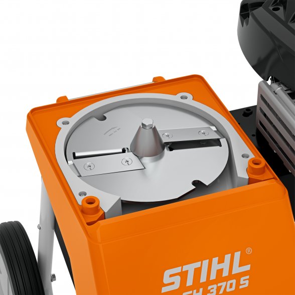 Benzininis šakų smulkintuvas STIHL GH 370 S 2